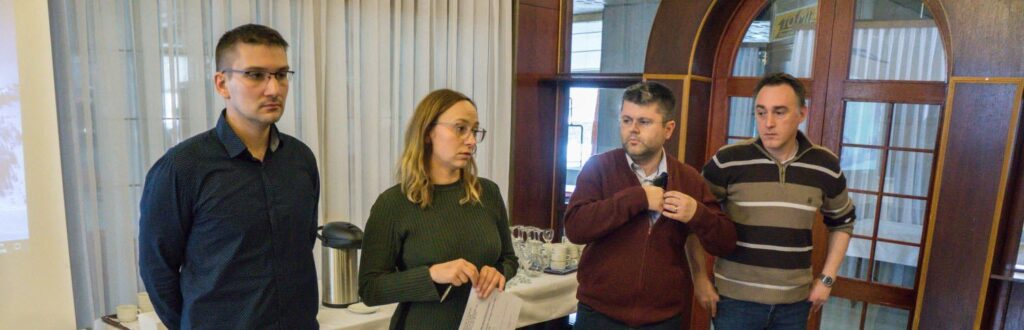 Skupština i seminar Hrvatske udruge nastavnika povijesti bogata zanimljivim radionicama i predavanjima zaključena je riječima organizatora (Dea Marić, Igor Jovanović, Vedran Ristić i Denis Detling) sa željom veće afirmacije i participacije udruge u nastavi povijesti u Hrvatskoj.